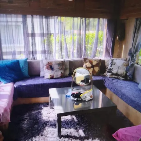 Mobilhome Bondons مكان تخييم Jouarre
